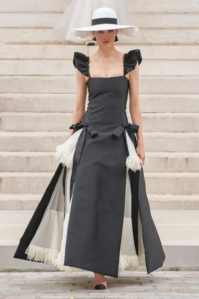 Look 34